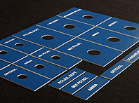 Grawe r- Niebiesko białe panele z opisami przełączników
