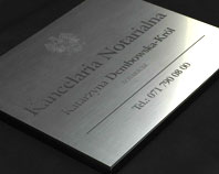 Srebrny elegancki szyld z orzełkiem
dla Kancelarii Notarialnej