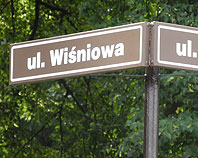 Tablica adresowa z numerem 
nazwą ulicy i dzielnicy