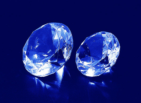 Szklane diamenty o średnicy 60 i 70 mm