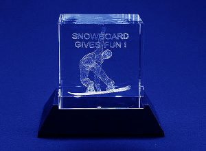 Statuetka sportowa snowboard